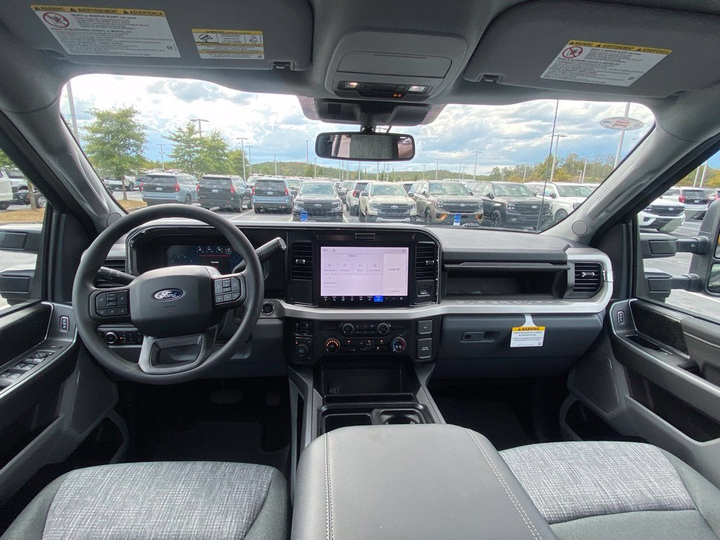 2027 Ford F-350SD XLT DRW