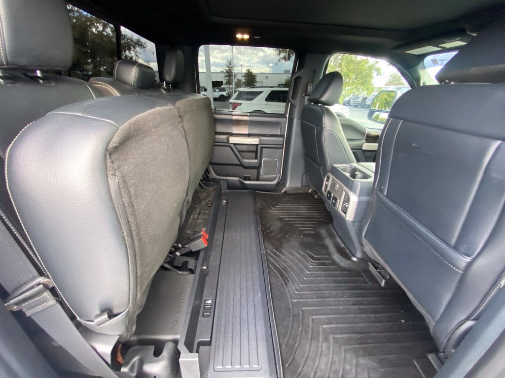2022 Ford F-350SD Lariat