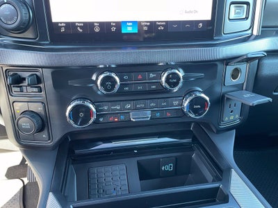 2027 Ford F-450SD Platinum