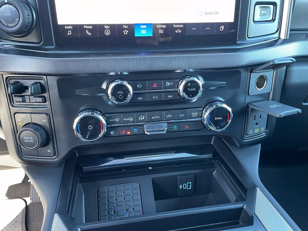 2027 Ford F-450SD Platinum