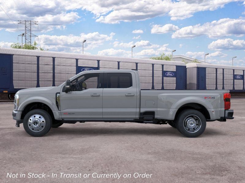 2026 Ford F-450SD Lariat DRW