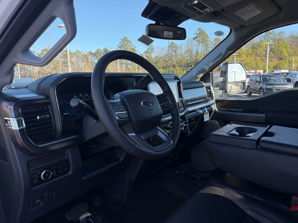 2026 Ford F-450SD Lariat DRW
