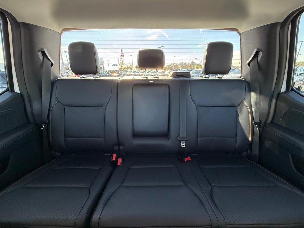 2026 Ford F-450SD Lariat DRW