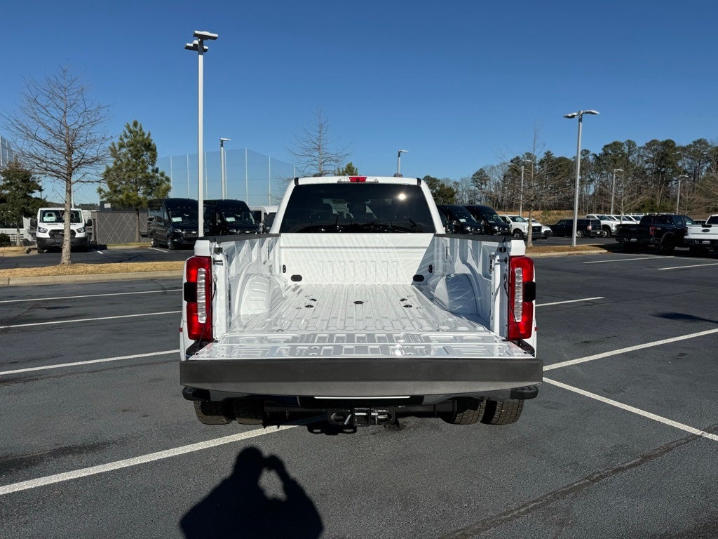 2026 Ford F-450SD Lariat DRW