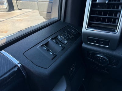 2022 Ford F-450SD Platinum