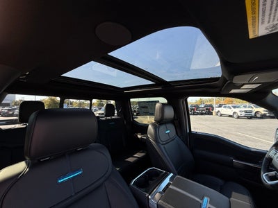 2025 Ford F-150 Platinum