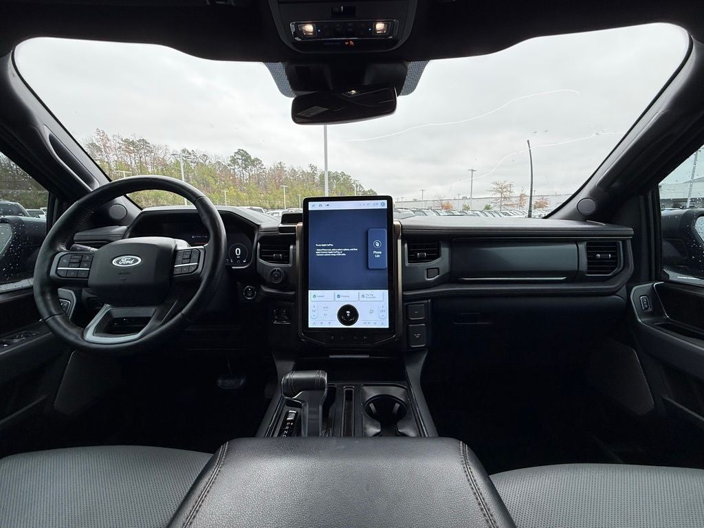 2022 Ford F-150 Lightning Lariat