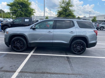 2022 GMC Acadia SLT