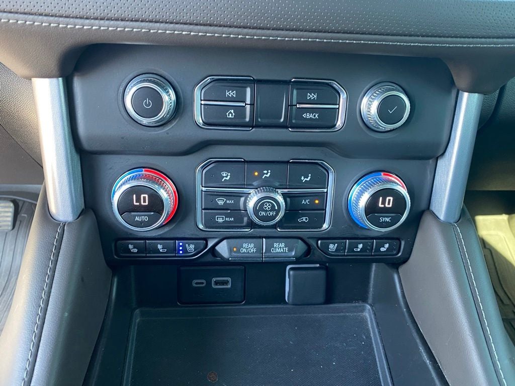 2023 GMC Yukon SLT