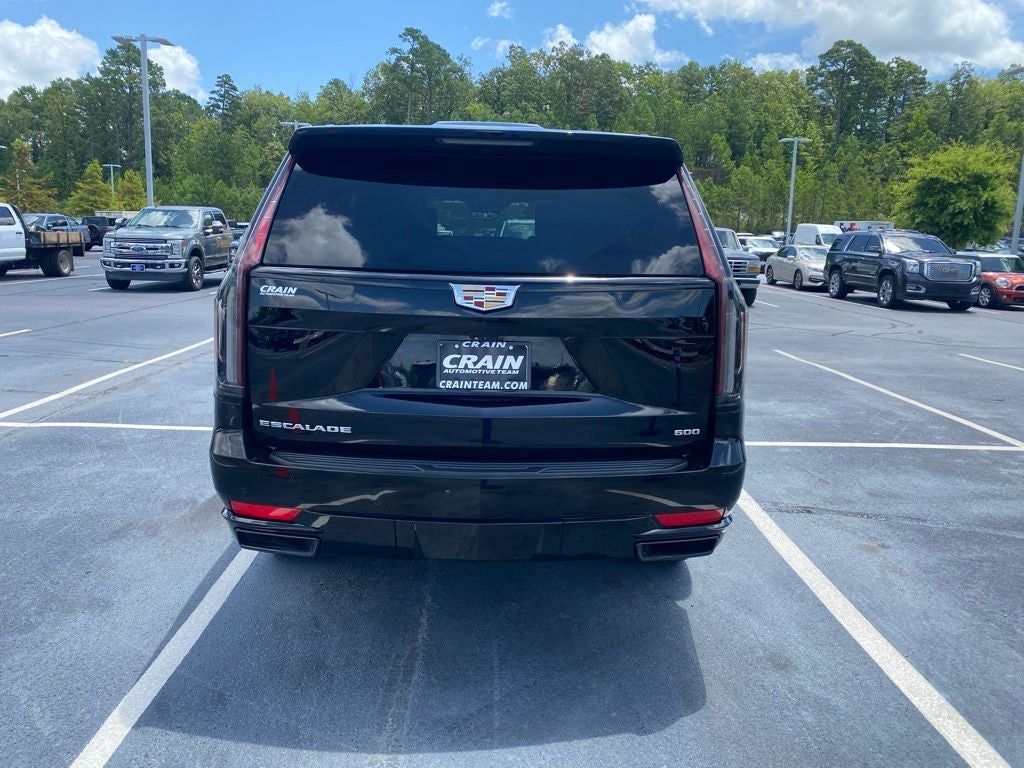 2023 Cadillac Escalade Sport