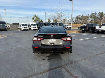 2021 Nissan Maxima SR