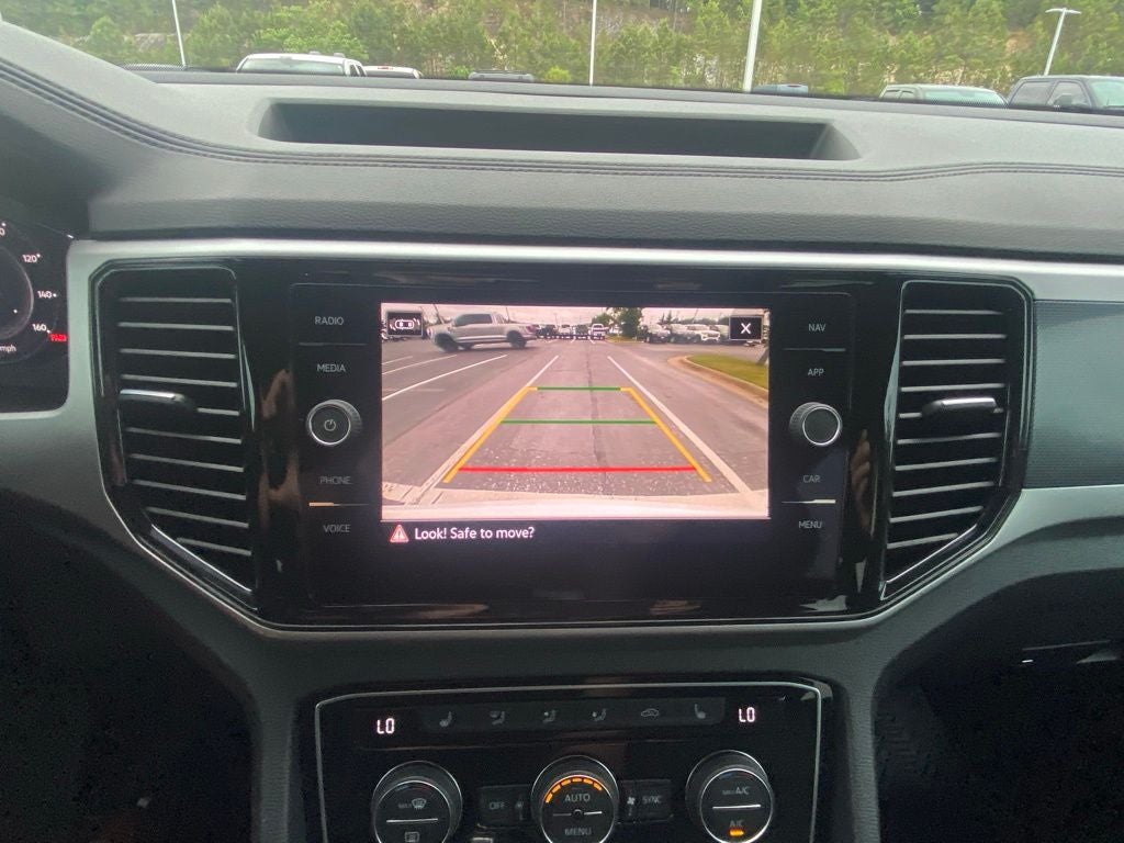 2023 Volkswagen Atlas Cross Sport 3.6L V6 SEL R-Line