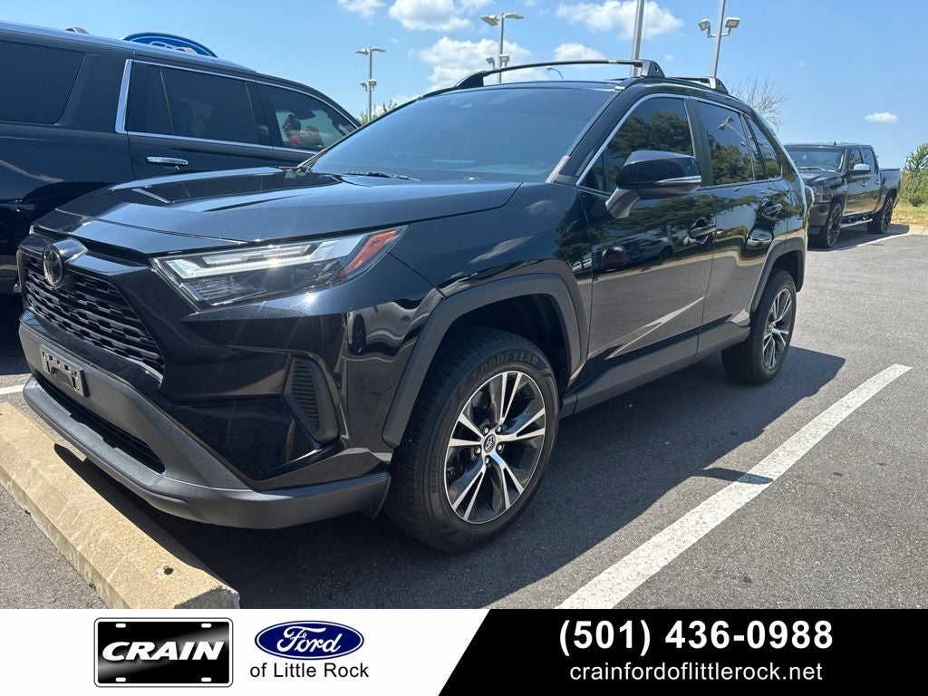 2023 Toyota RAV4 XLE