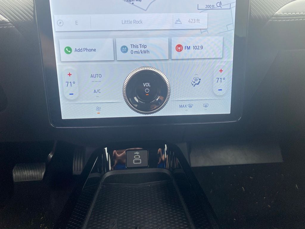 2025 Ford Mustang Mach-E Select