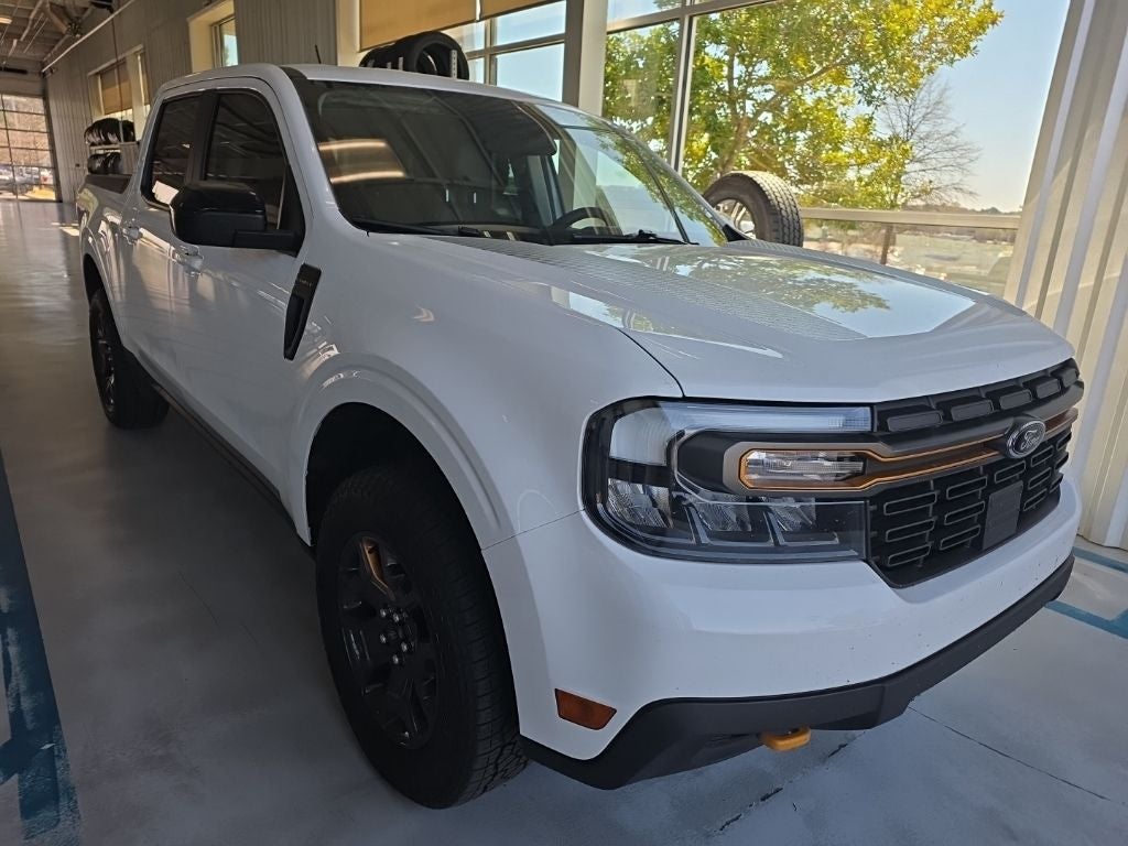 2024 Ford Maverick Lariat Tremor