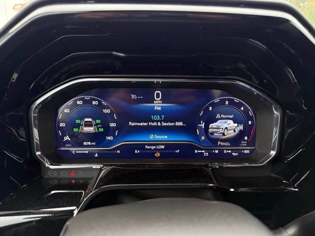 2025 Chevrolet Silverado 1500 RST