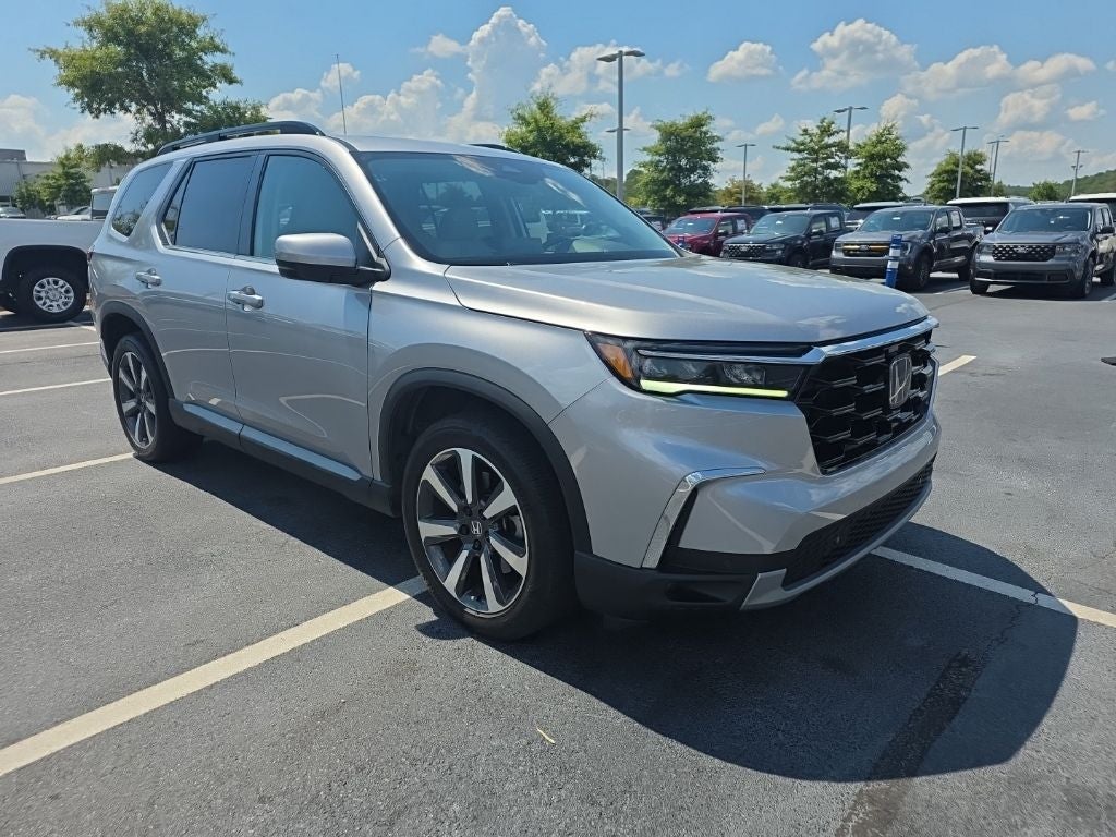 2023 Honda Pilot Touring