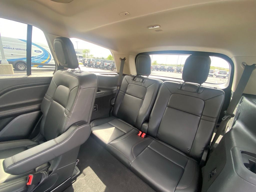 2023 Lincoln Aviator Standard