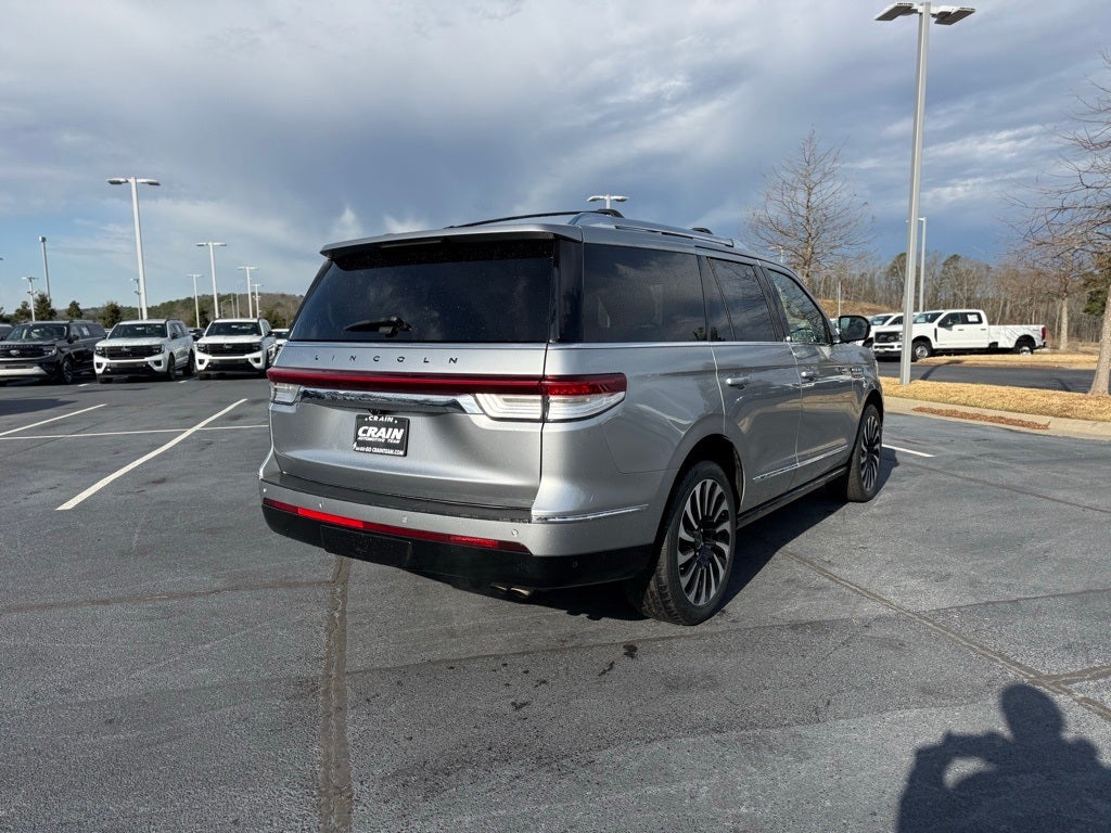 2022 Lincoln Navigator Black Label
