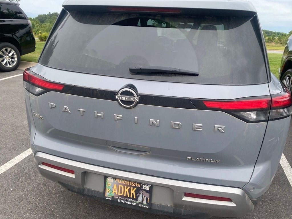 2023 Nissan Pathfinder Platinum