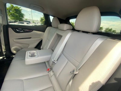 2017 Nissan Rogue Sport SL