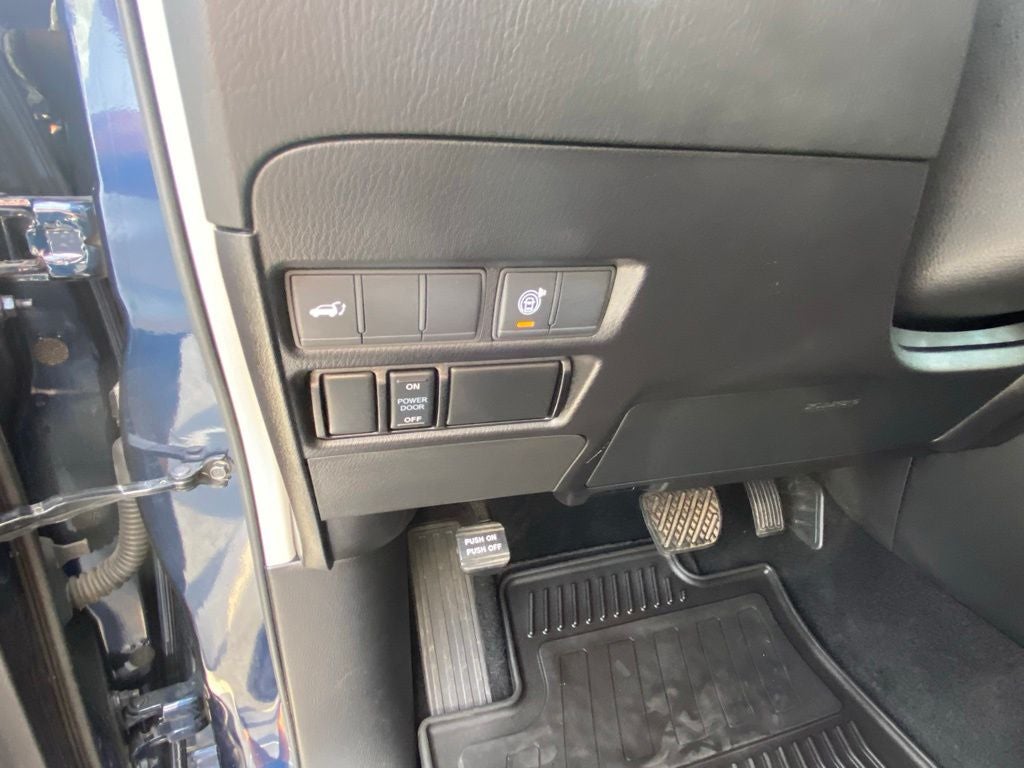 2022 Nissan Armada SL