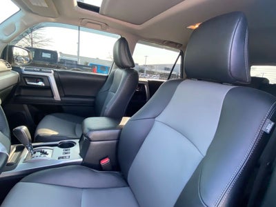 2022 Toyota 4Runner SR5 Premium