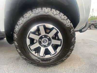 2024 Toyota 4Runner TRD Off-Road