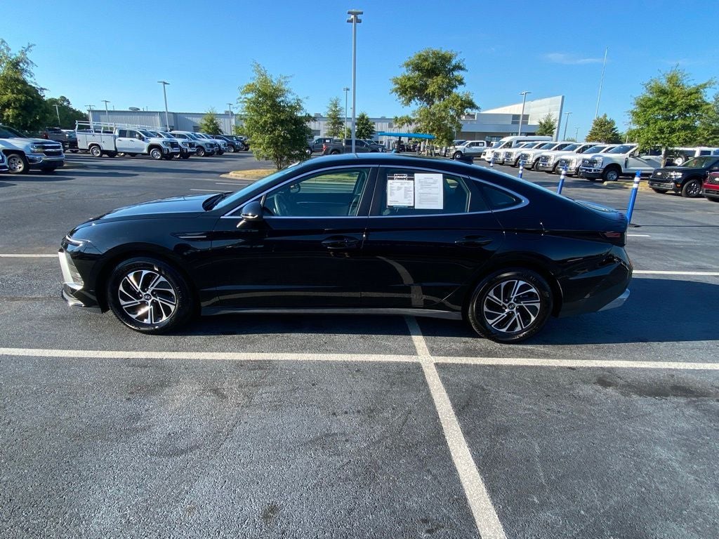 2026 Hyundai Sonata Hybrid Blue