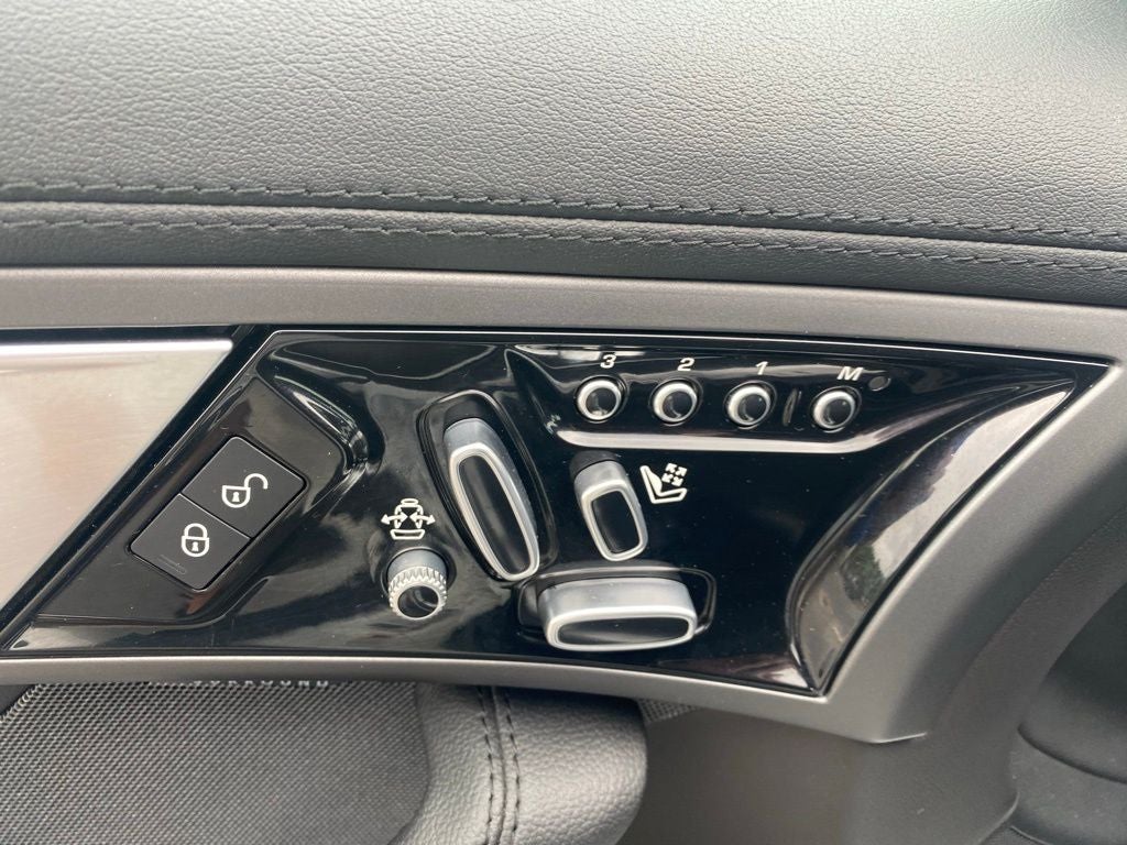 2016 Jaguar F-TYPE Base