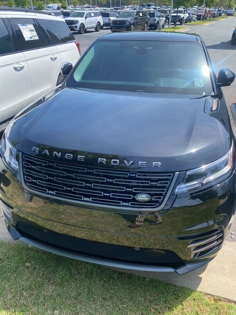 2025 Land Rover Range Rover Velar Dynamic SE