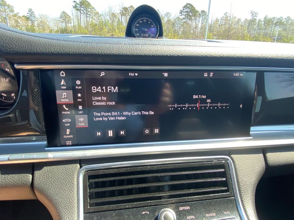 2018 Porsche Panamera Base