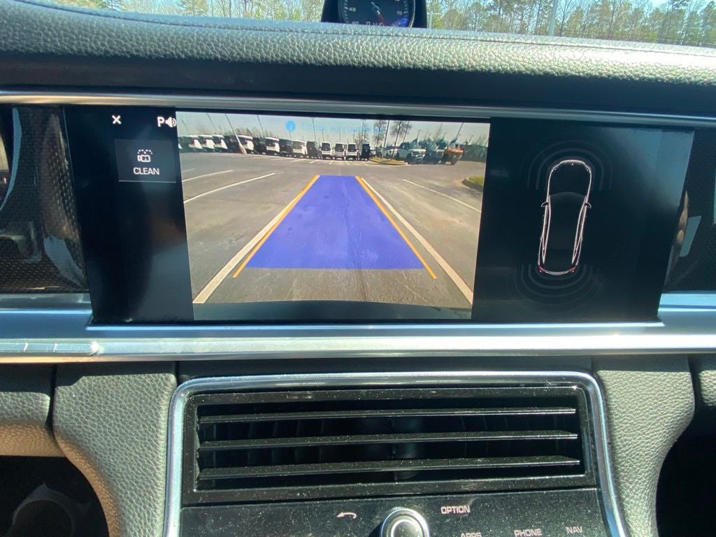 2018 Porsche Panamera Base