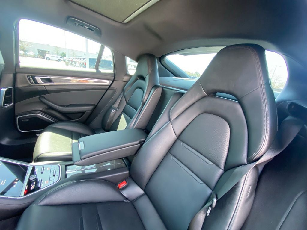 2018 Porsche Panamera Base