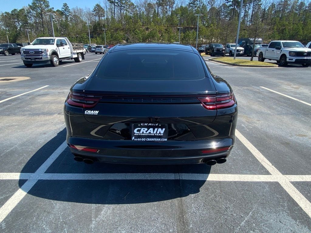 2018 Porsche Panamera Base