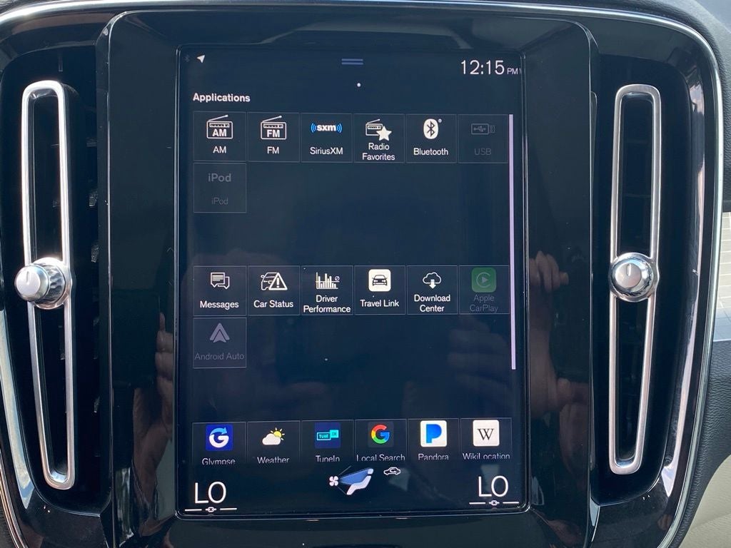 2021 Volvo XC40 Momentum