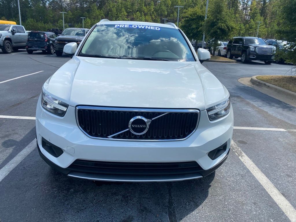 2021 Volvo XC40 Momentum