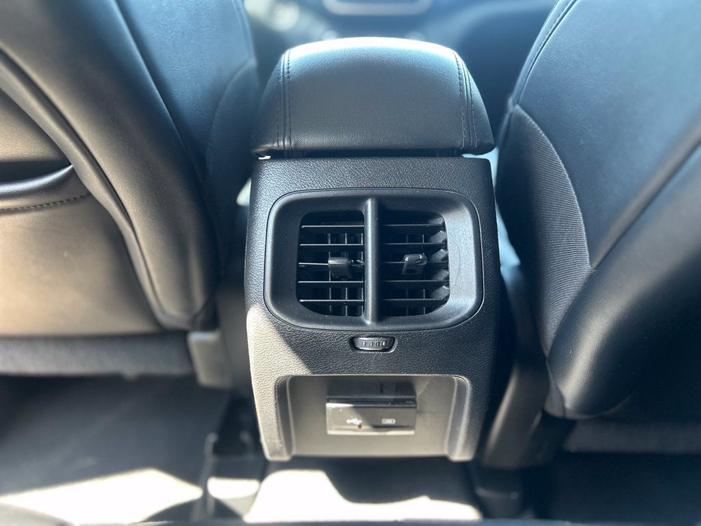 2020 Jeep Cherokee Altitude