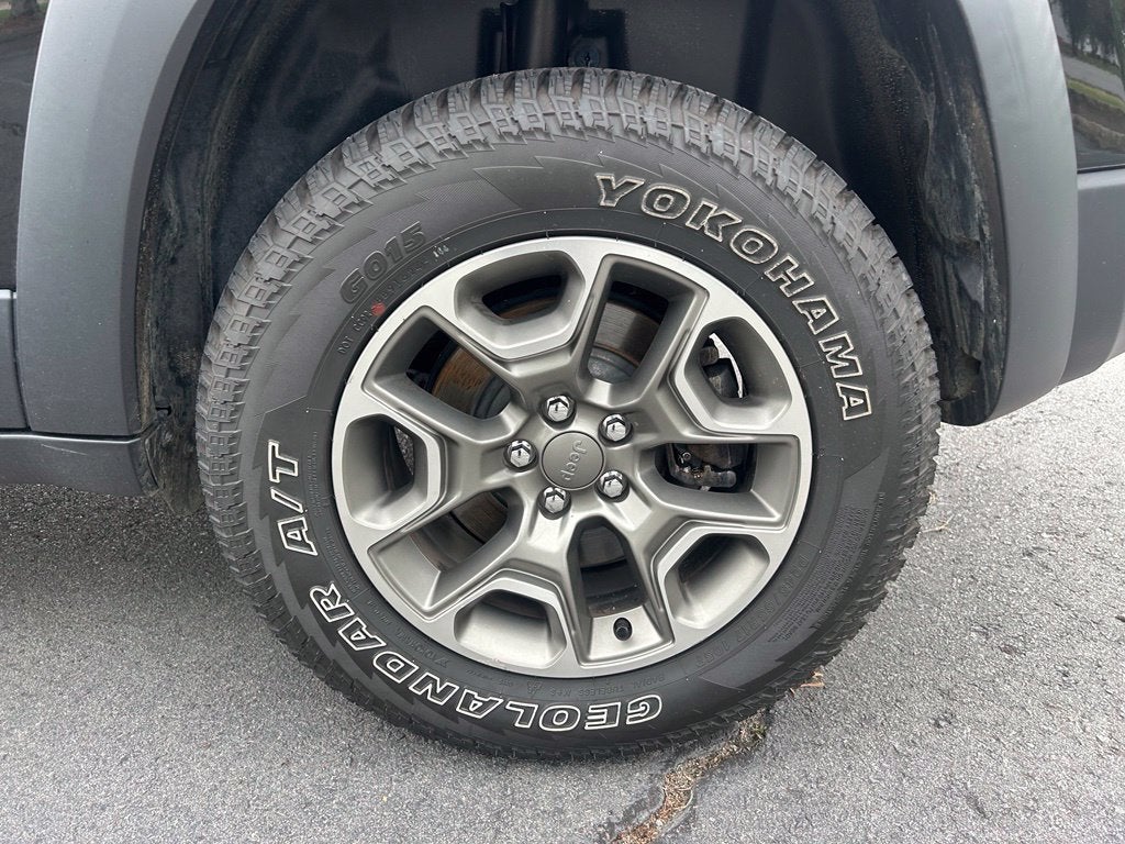 2020 Jeep Cherokee Trailhawk - 4WD