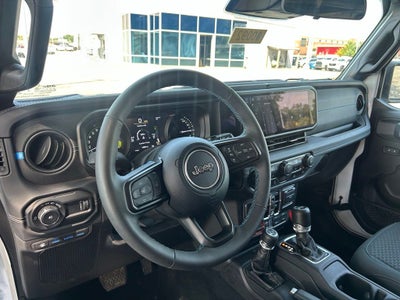 2025 Jeep Wrangler Rubicon 4xe - ONE OWNER - CLEAN CARFAX