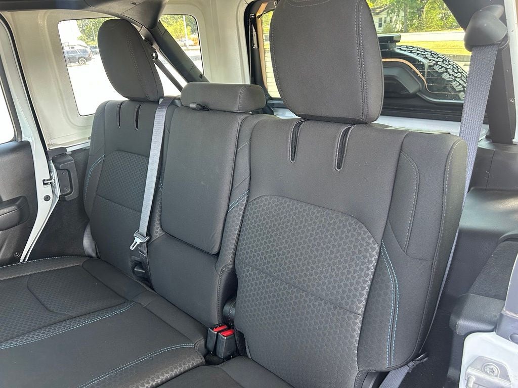 2025 Jeep Wrangler Rubicon 4xe - ONE OWNER - CLEAN CARFAX