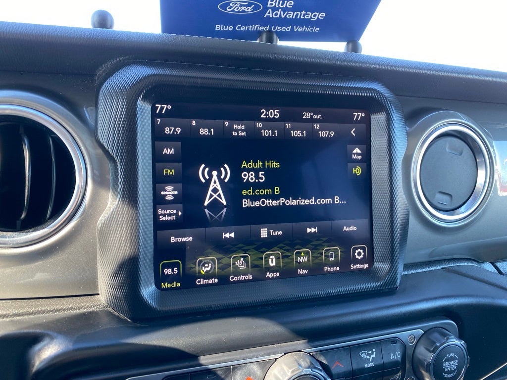 2022 Jeep Gladiator Overland