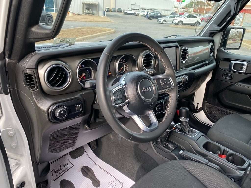 2023 Jeep Gladiator Overland