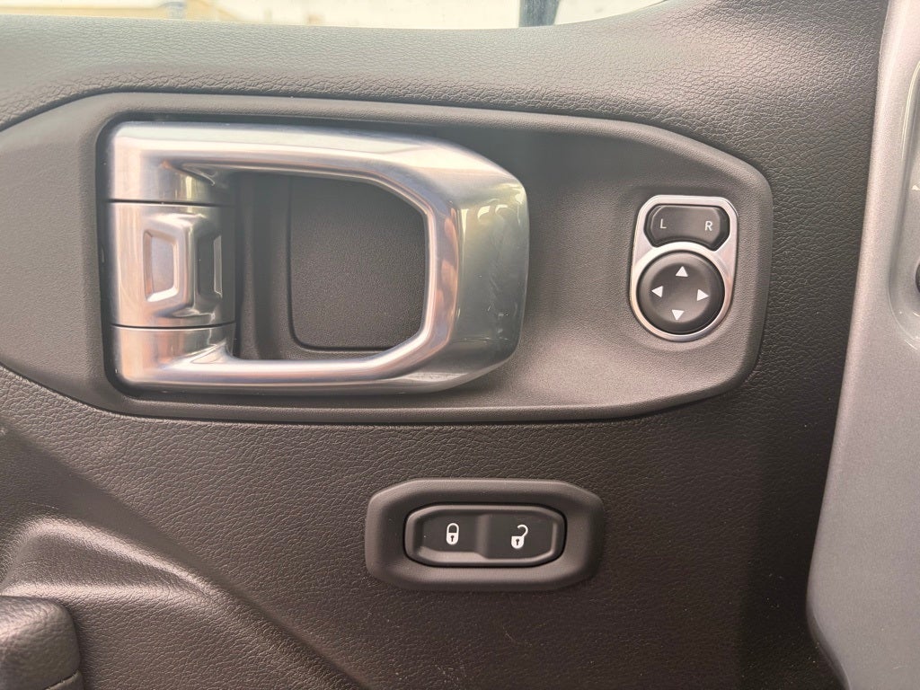 2024 Jeep Gladiator Mojave