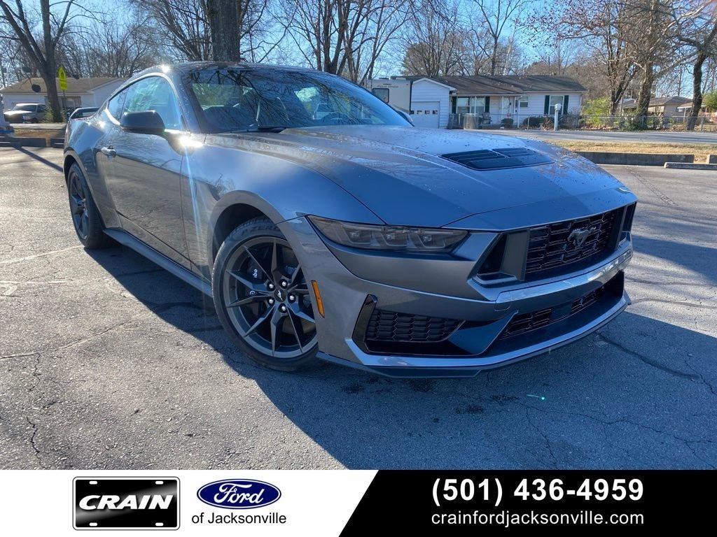 2026 Ford Mustang Dark Horse