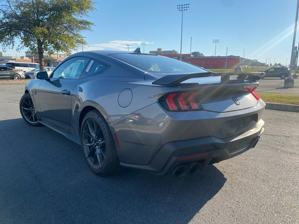 2025 Ford Mustang Dark Horse
