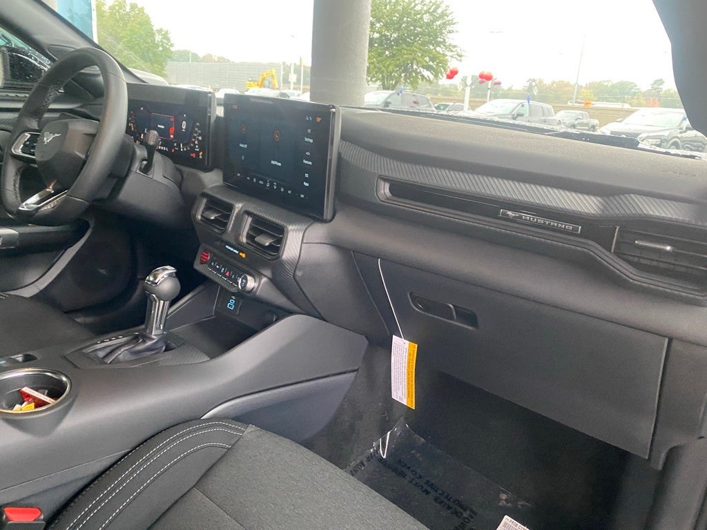 2025 Ford Mustang EcoBoost