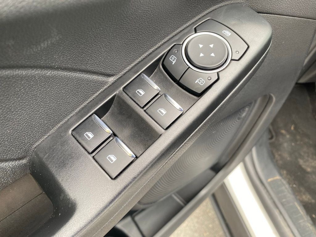 2025 Ford Escape Hybrid ST-Line