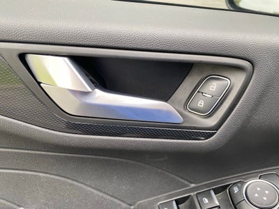 2025 Ford Escape Hybrid ST-Line