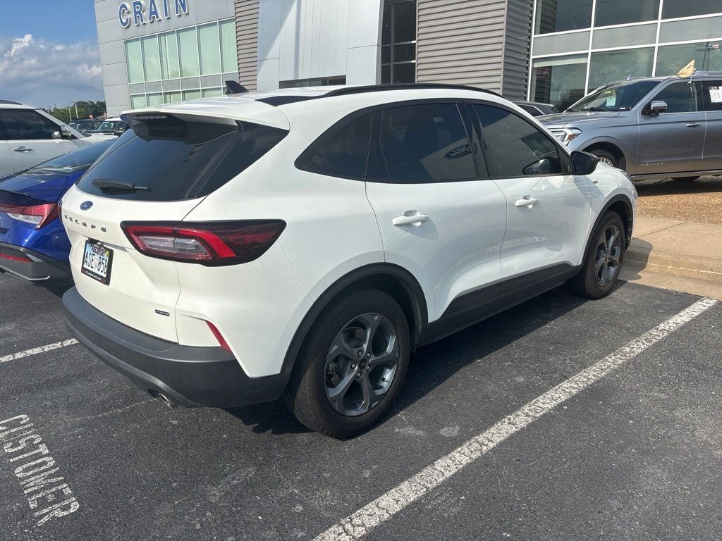 2025 Ford Escape Hybrid ST-Line
